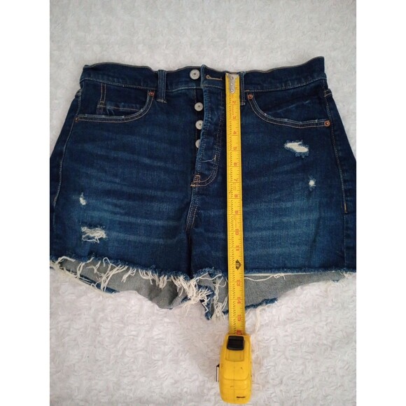Old Navy Blue Denim Higher High Rise Sky-Hi A-line  Button Fly Shorts size 8 - Picture 3 of 9